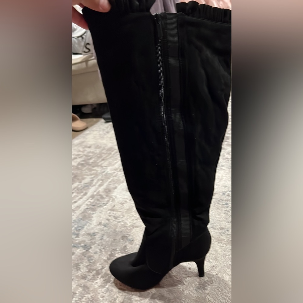 Torrid knee high boots